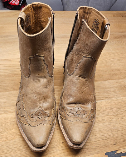Jama old west - west, western